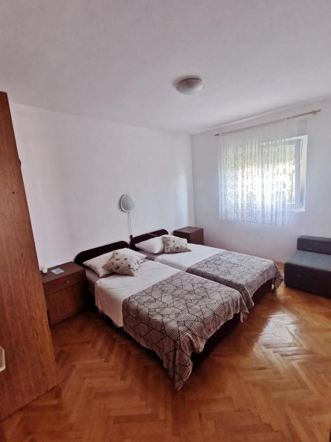 Apartmani Luka Rtina Exteriér fotografie